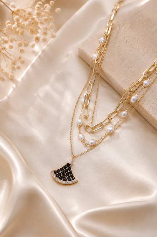 Midnight Pearl Fan Pendant Necklace