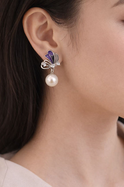 ✨ Butterfly Shape Pearl Drop Earrings ✨