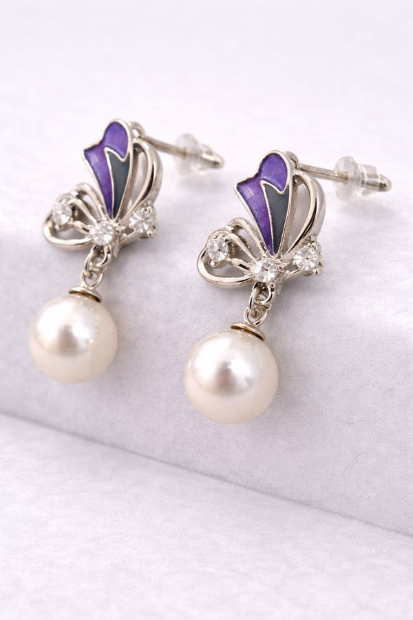 🦋 Butterfly Shape Pearl Drop Earrings