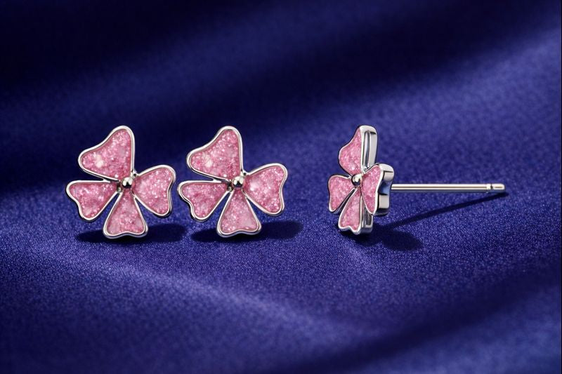 🌸 Pink Clover Enamel Stud Earrings 🌸