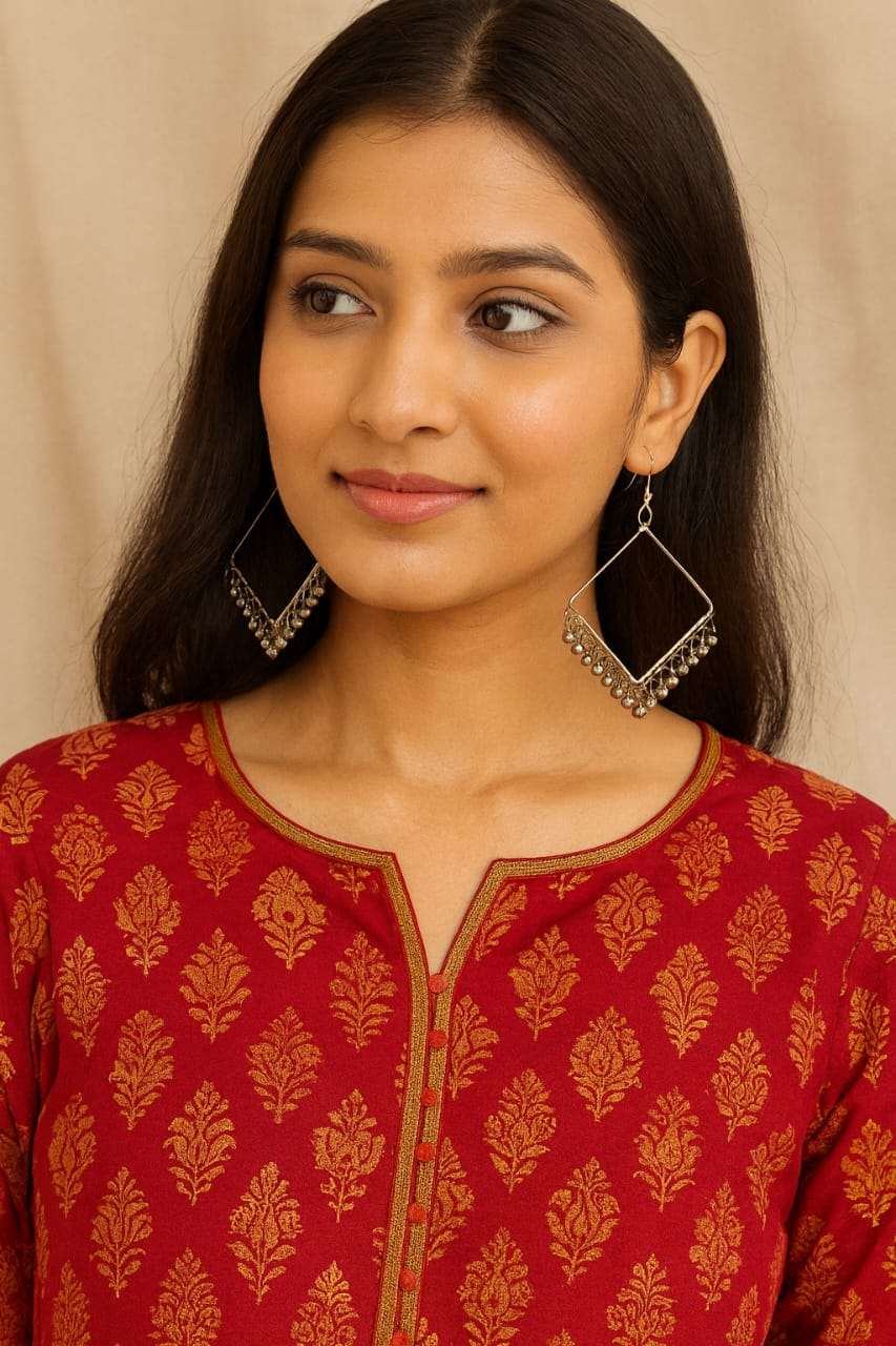 Elegant Metallic Danglers