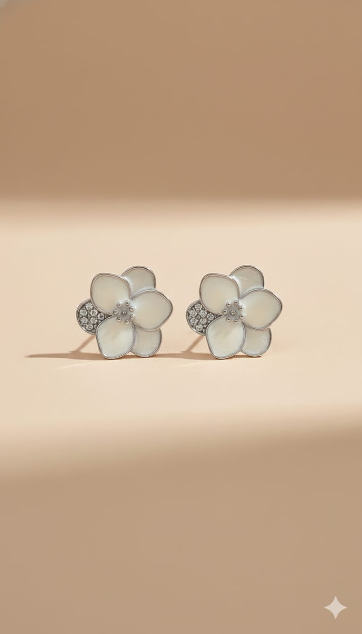 ✨ Elegant White Floral With Crystal Stud Earrings