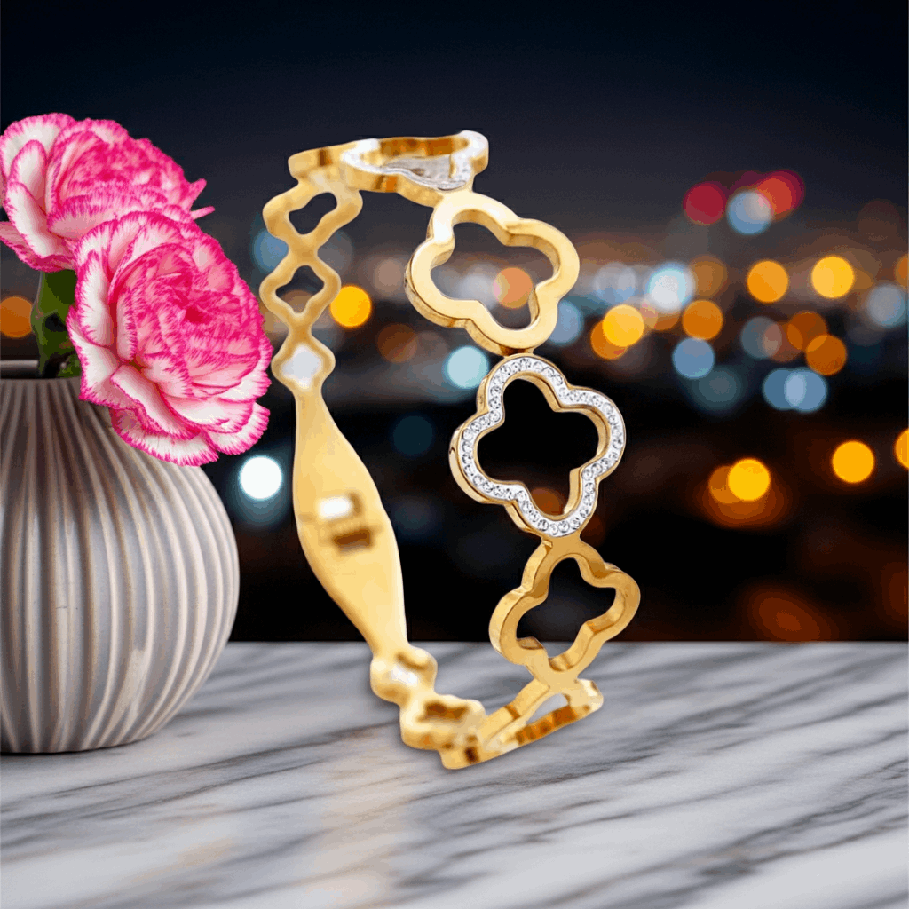 ✨ Timeless Clover Inspired design - Anti-Tarnish Gold Plated Bracelet / Kada