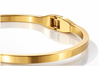 ✨ Graceful Butterfly Inspired design - Anti-Tarnish Gold Plated Bracelet / Kada
