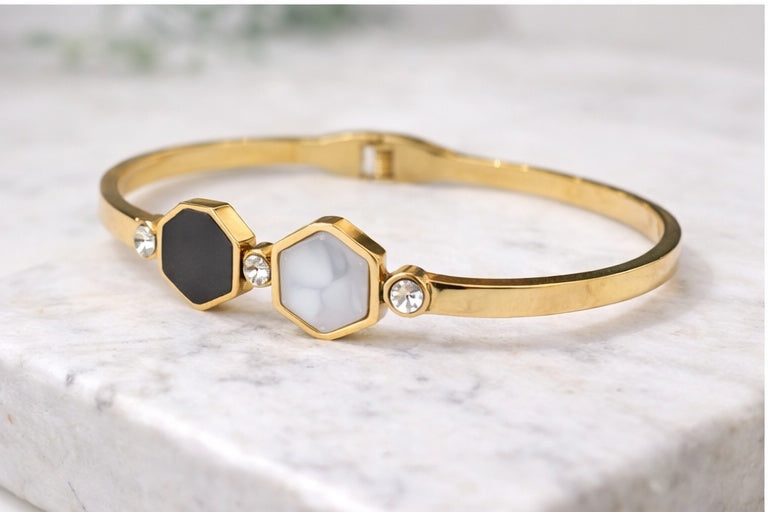 ✨ Modern geometry design - Anti-Tarnish Gold Plated Bracelet / Kada