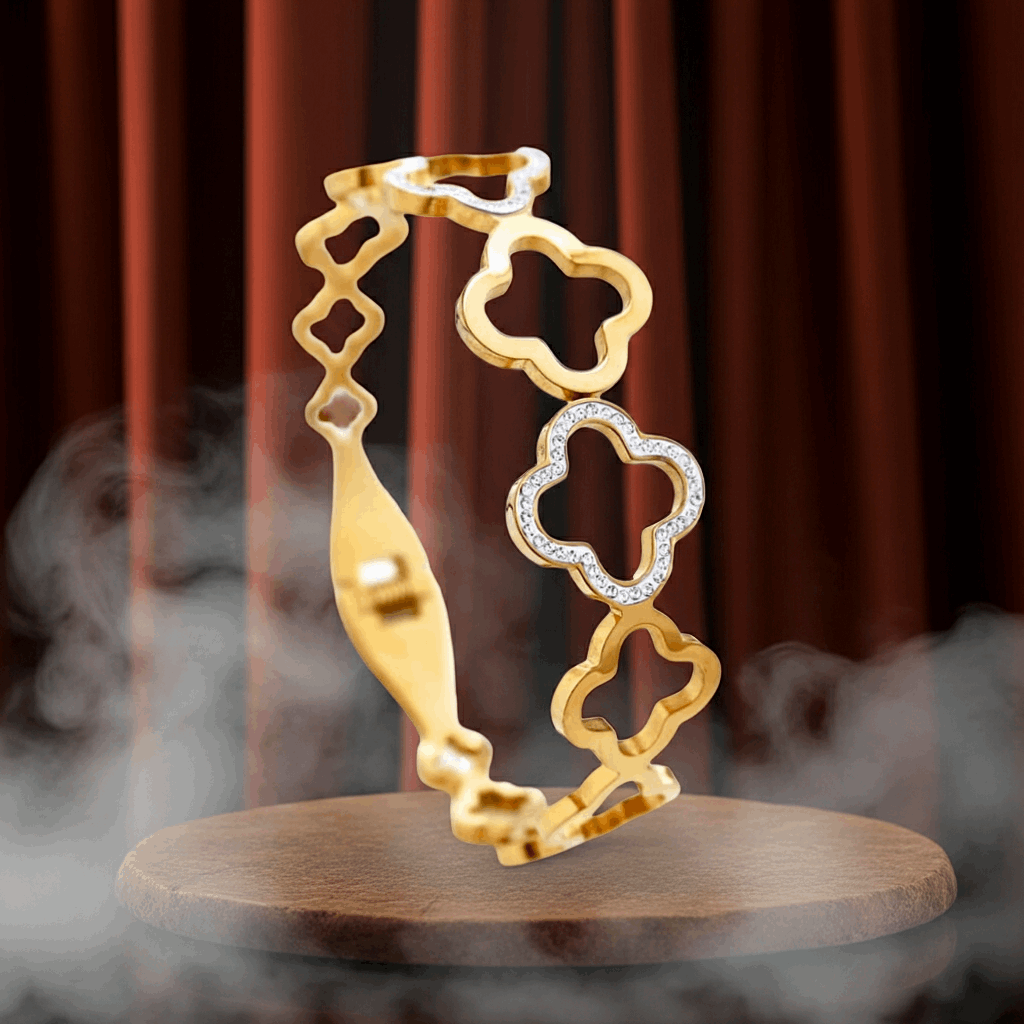 ✨ Timeless Clover Inspired design - Anti-Tarnish Gold Plated Bracelet / Kada